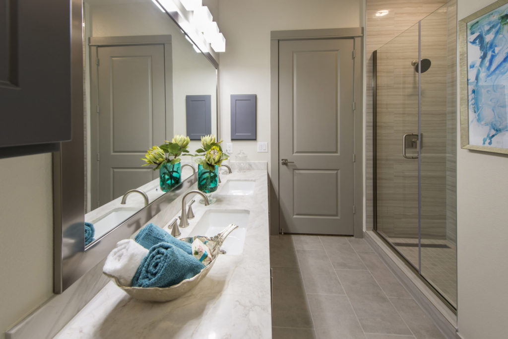 Easy Houston Luxury